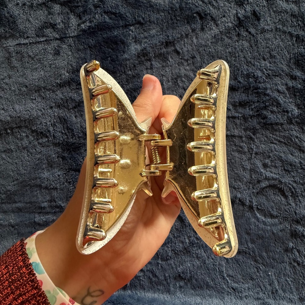 White Glitter Hair Claw Clip Gold Tone Metal Large Butterfly Style - D0130 - Picture 3 of 4